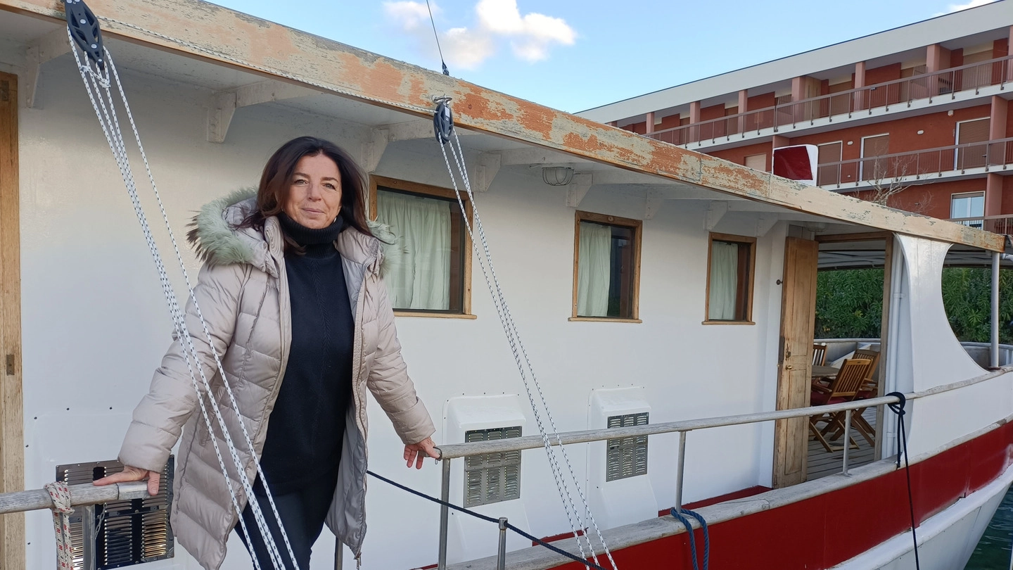 Fausta Moretti, che per il Marina di Rimini gestisce la storica imbarcazione
