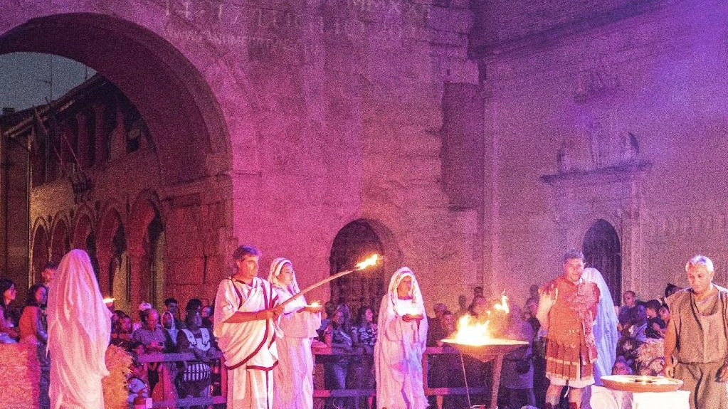 Vestali e centurioni: così la Fano dei Cesari infiammerà il Pincio