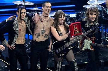 Maneskin a Bologna, due i concerti all’Unipol Arena. E qualcuno potrebbe già incontrarli in città