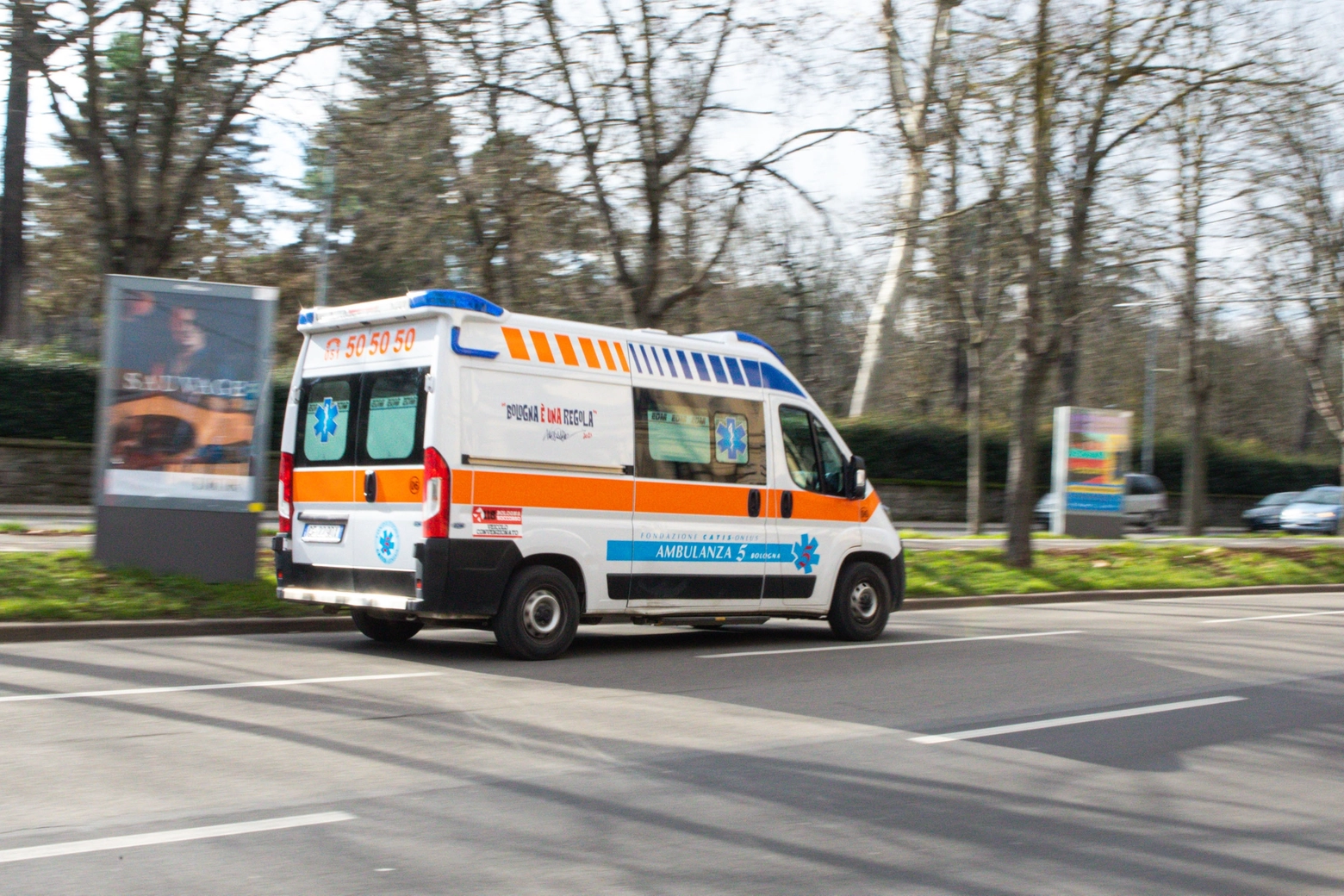 Ausl Bologna: niente ritardi per le ambulanze del 118 con il nuovo limite dei 30 km/h