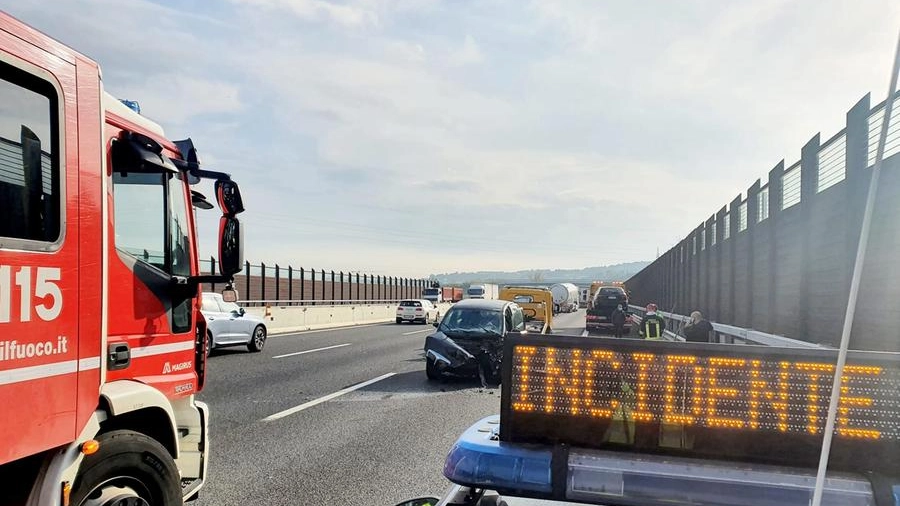 Incidente stradale (immagini di repertorio)