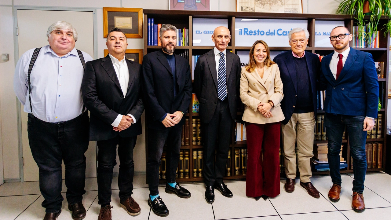 Da sinistra: Massimo Selleri, Alessandro Gallo, Valerio Baroncini, il ceo Virtus Luca Baraldi, la direttrice del Carlino Agnese Pini, il patron Virtus Massimo Zanetti e Gianmarco Marchini