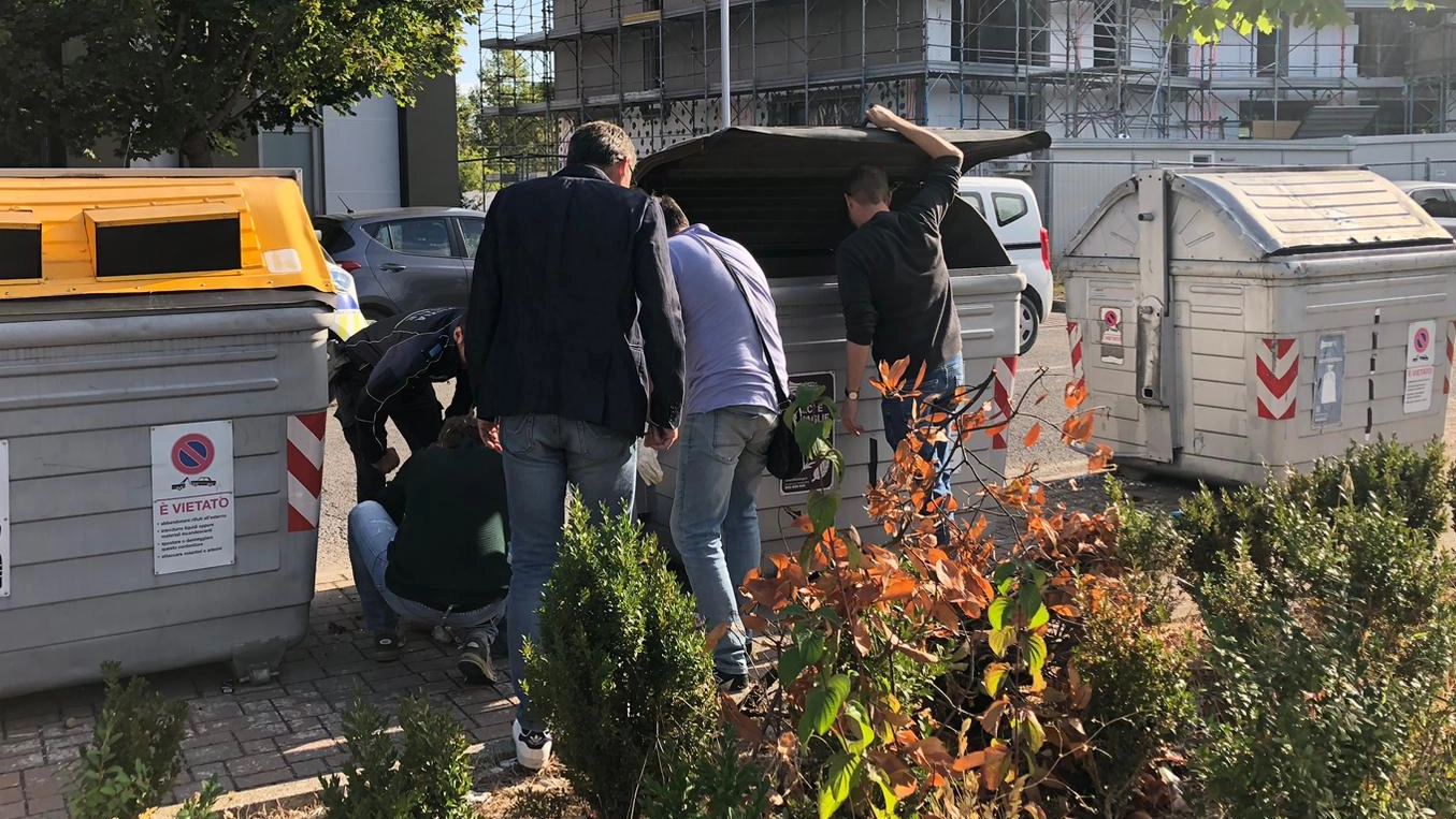 Rifiuti abbandonati illegalmente a Faenza,  sanzionata una ventina di residenti
