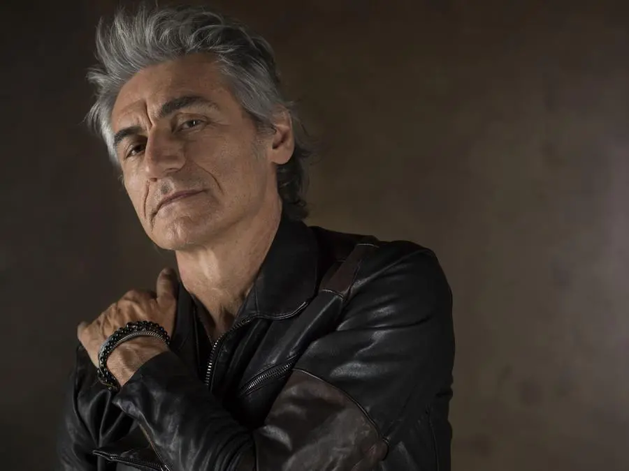 Luciano Ligabue, rinviato il tour 'Europe' al 2022 causa covid