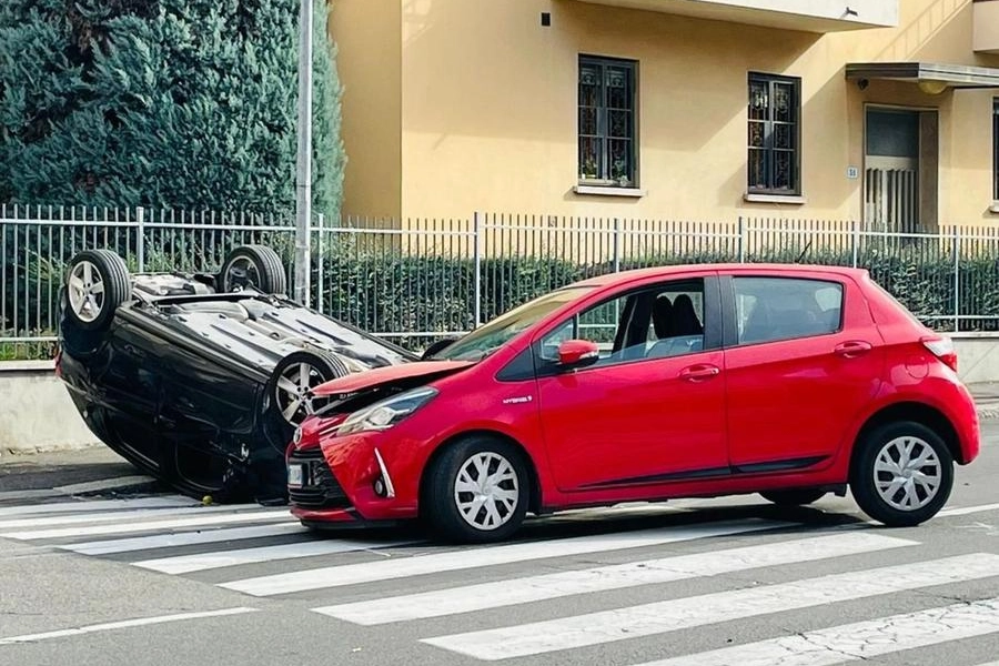 Il luogo dell'incidente in via Azzurra