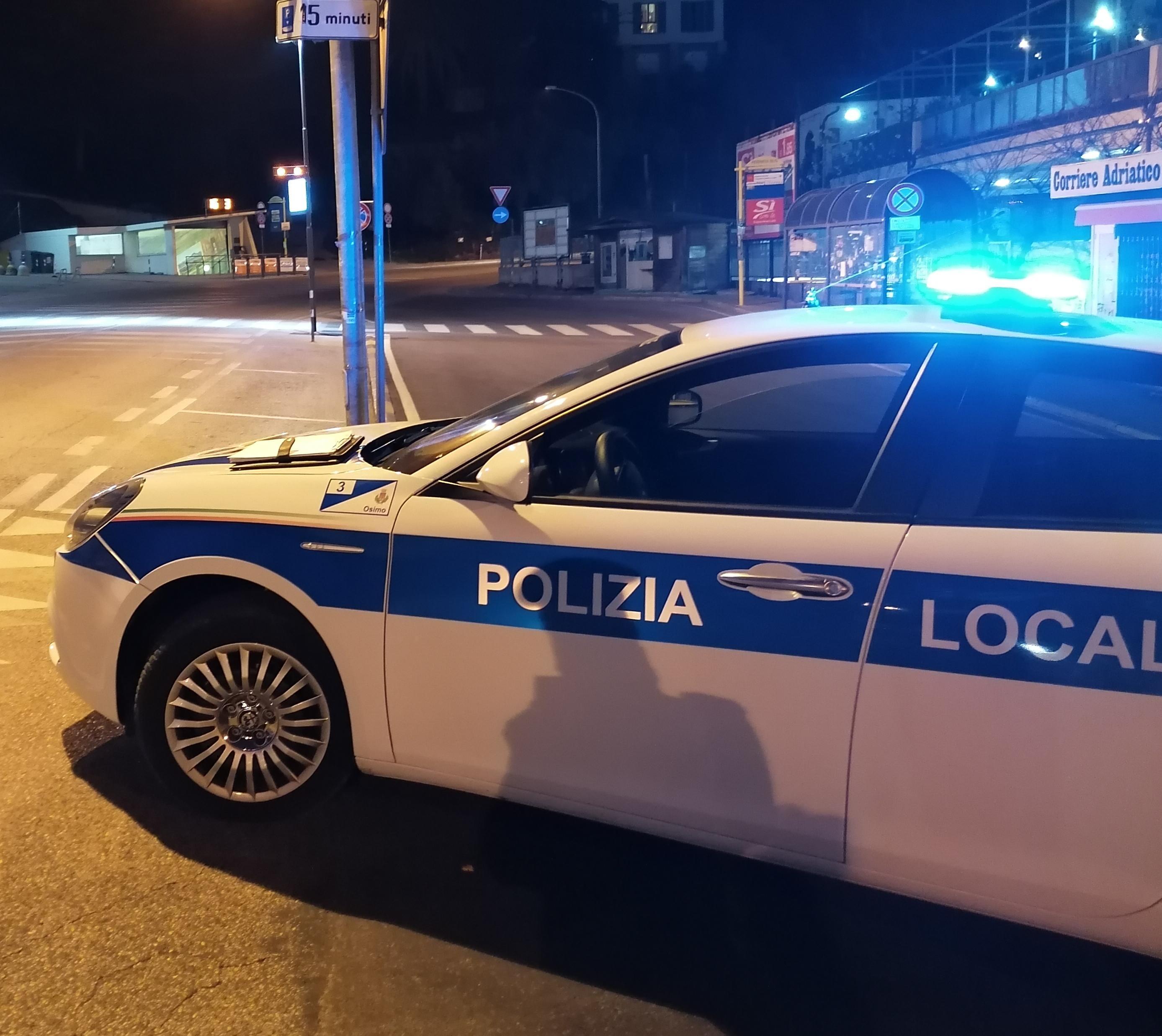 Al volante ubriaco: denunciato Sequestrate due automobili