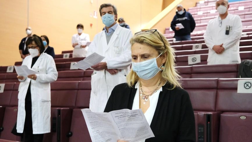 Un momento di preghiera nell'aula magna del Policlinico di Modena (FotoFiocchi)