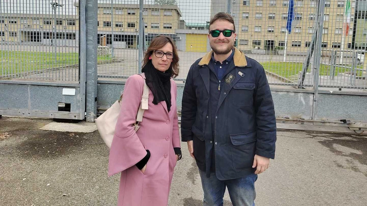 Ilaria Cucchi in visita al penitenziario. "Condizioni choc dei detenuti"