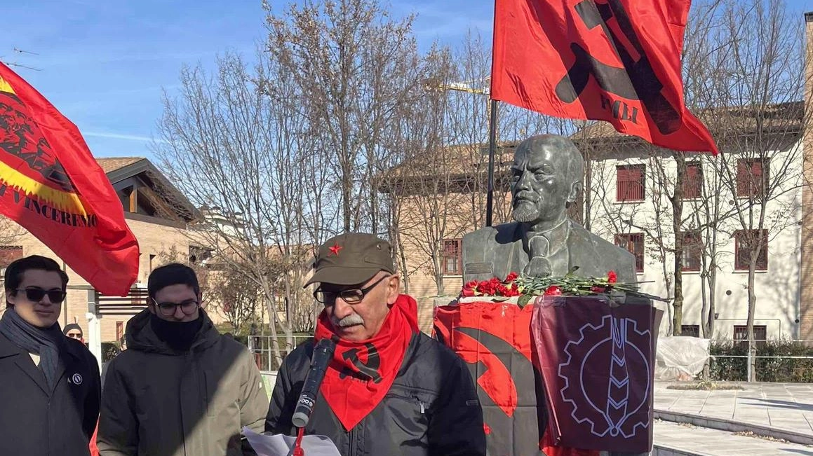 Internazionale a Cavriago. Da tutta Italia per Lenin morto cento anni fa: "Le sue parole ci guidano"