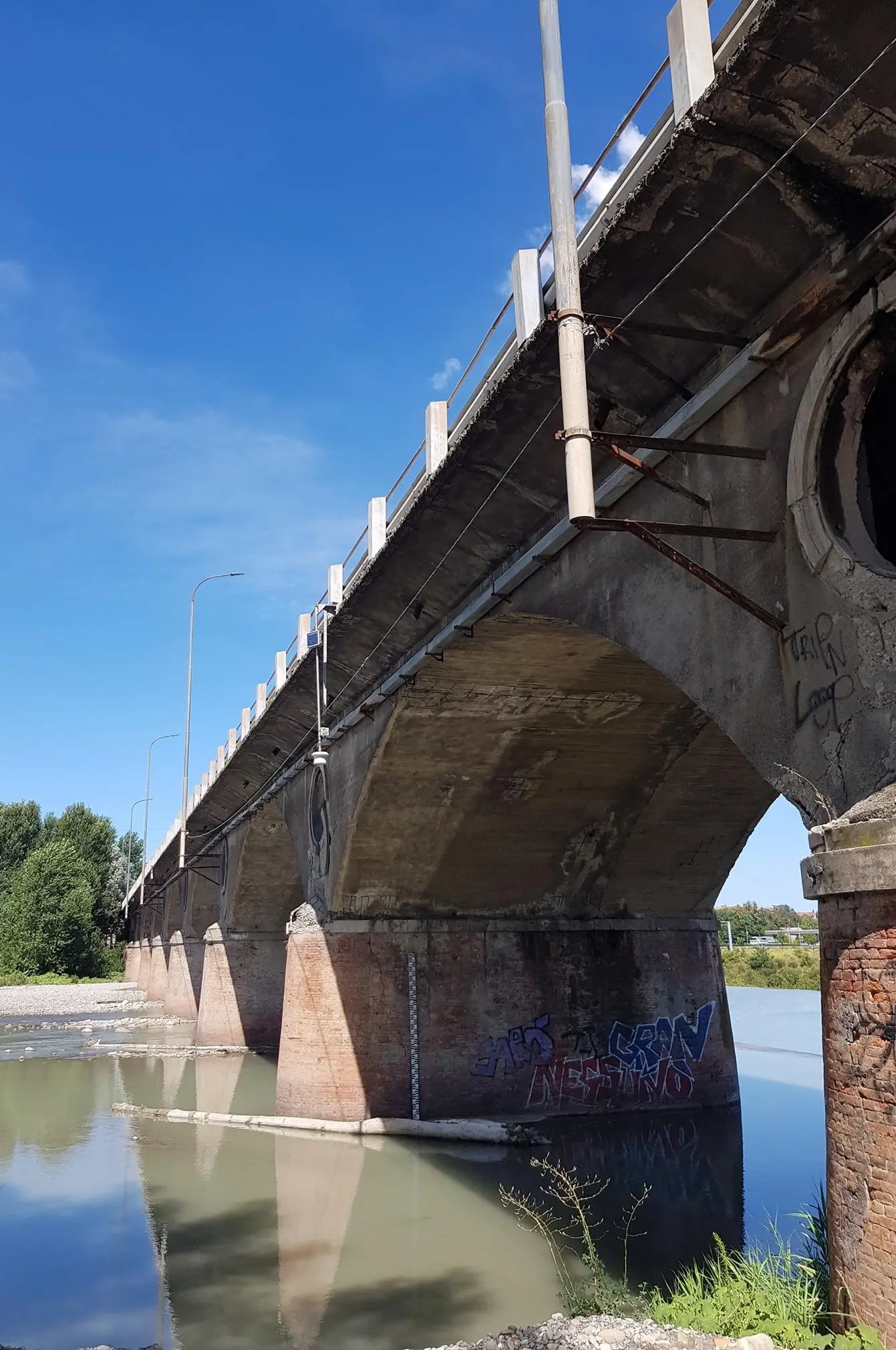 Ponte di Veggia, caso al ministero