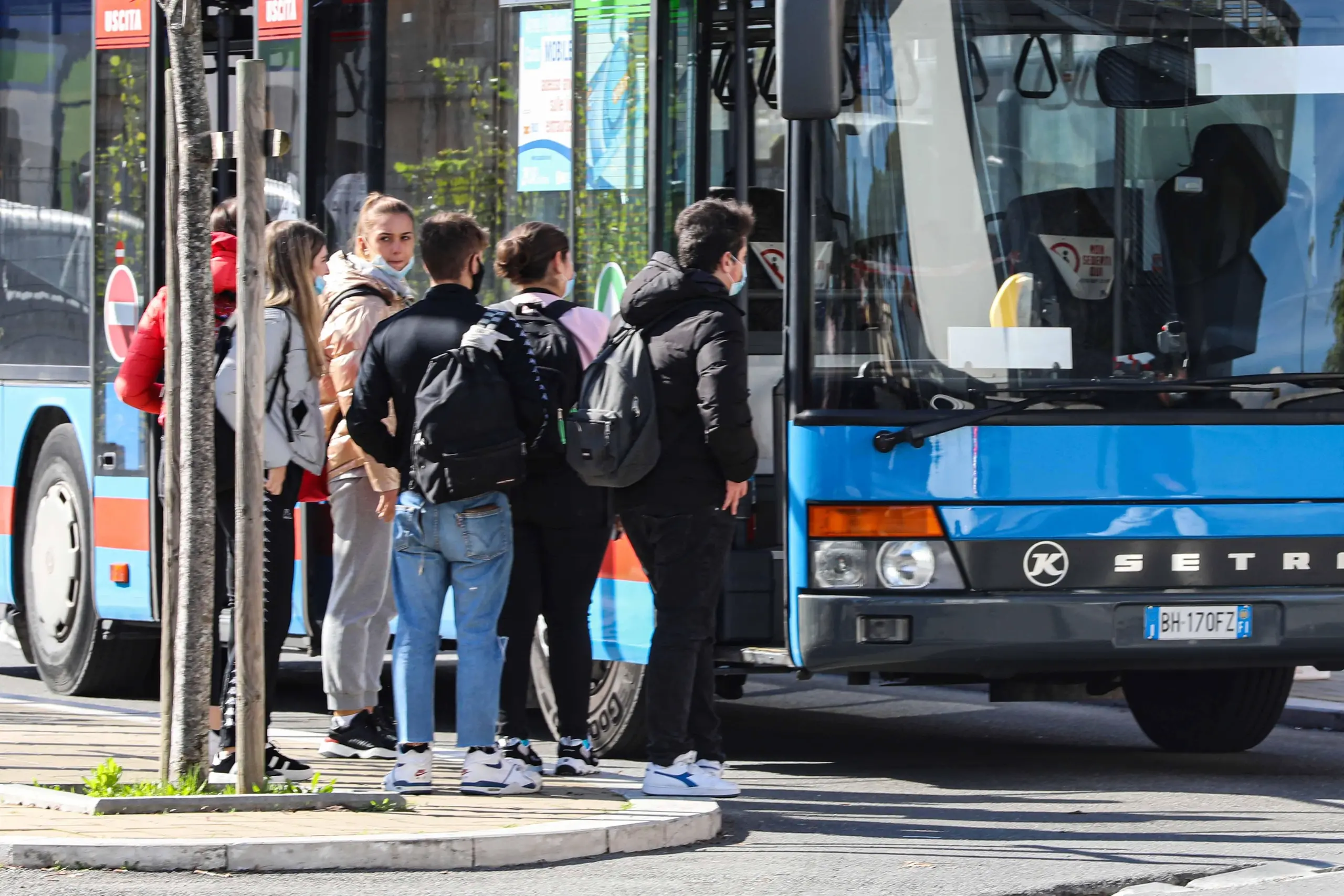 "Niente autobus per la stazione"