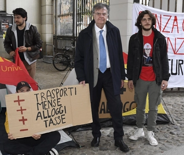 Caro affitti studenti Modena. “Presto altri 106 posti letto”, ma per i ’fuorisede’ non bastano