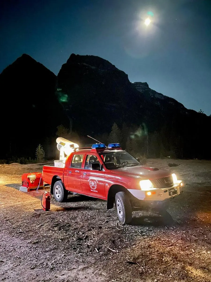 Notte in grotta per una famiglia dispersa sulle Tre Cime di Lavaredo