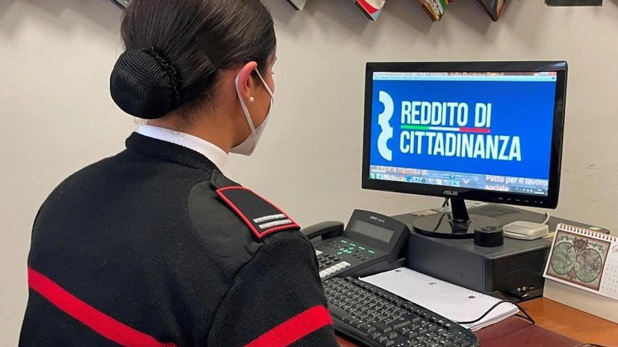 Reddito di cittadinanza, scovati 54 furbetti    