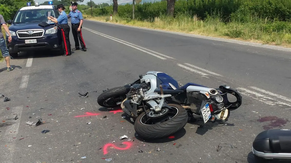 Schianto Sulla Montanara, Muore Motociclista Di 37 Anni