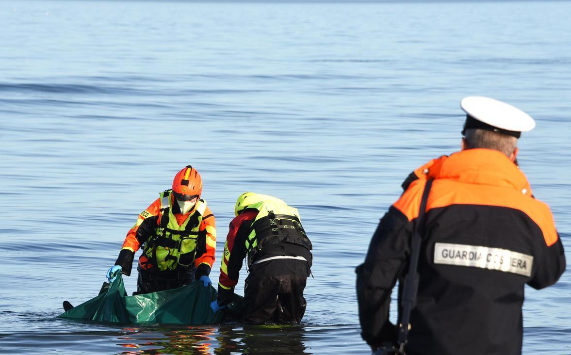 Esce Da Scuola E Non Torna A Casa. Trovato Morto In Mare A Rimini