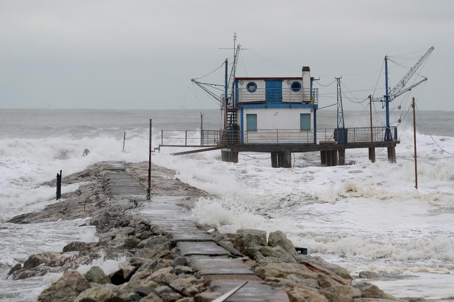 Previsioni Meteo In Emilia Romagna: Temporali, Vento Di Burrasca E ...