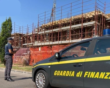 Padova, frode da 2 milioni del bonus facciate: imprenditore prendeva i benefici fiscali ma le sue società non erano in grado di fare lavori