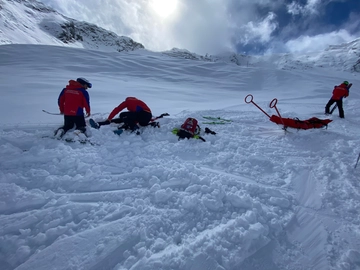 Valanga in Valle Aurina: coppia di escursionisti muore durante una gita con le ciaspole