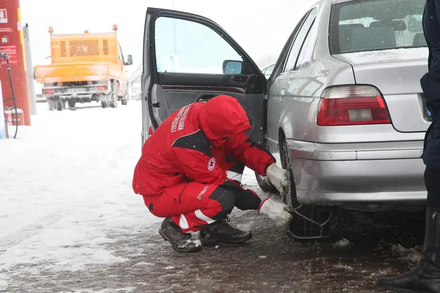 Gomme invernali (o catene): le strade di Bologna e provincia dove vige l'obbligo