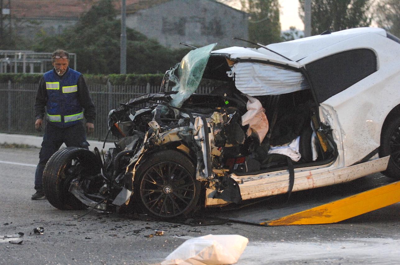 Falconara Chi Sono I Ragazzi Morti Nell Incidente Sull Adriatica