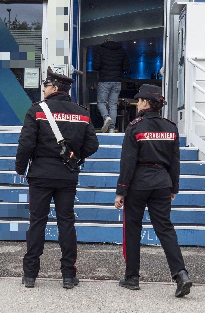 Abusi Nel Parcheggio. Ragazza Aggredita E Palpeggiata. Arrestato Un 55enne