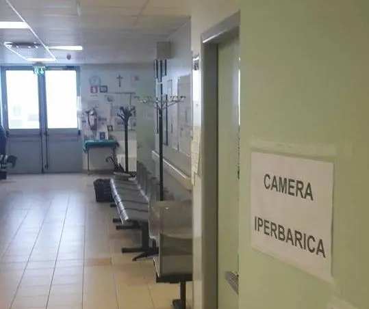 Reggio Emilia, intossicati da monossido di carbonio. In cinque all'ospedale