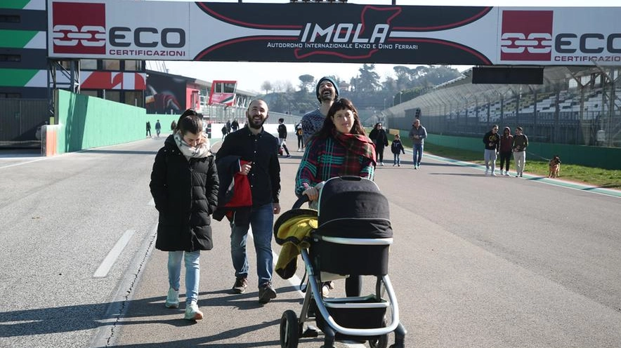 Famiglie in Autodromo a Imola