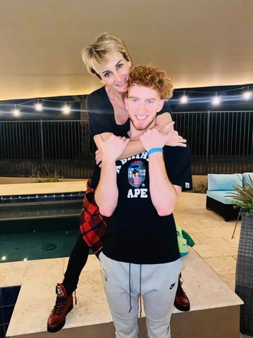 Virtus Bologna: Nico Mannion e la mamma Gaia presi di mira sui social