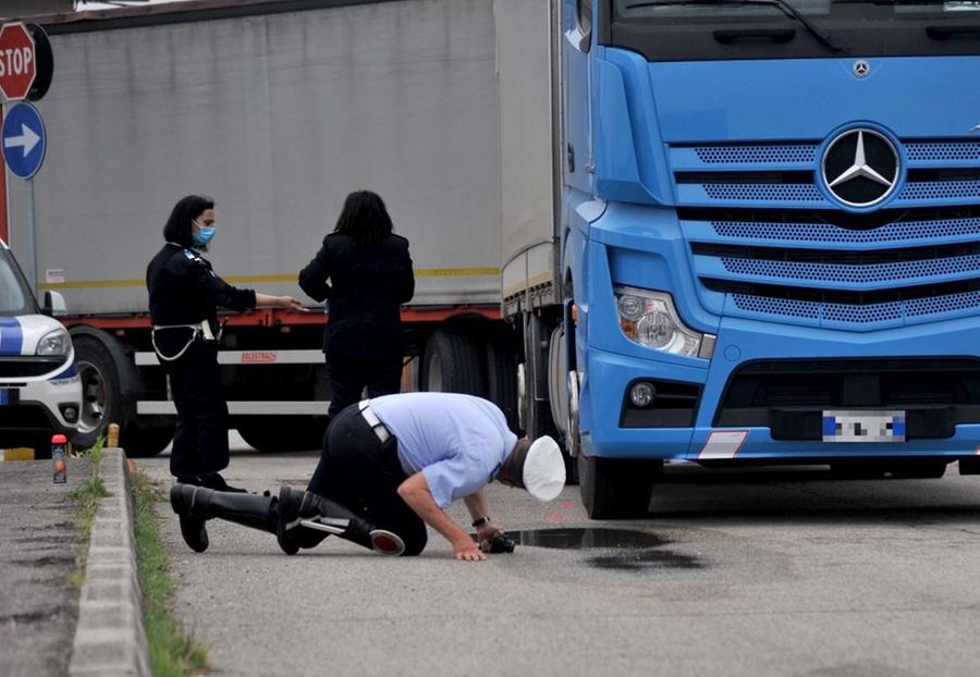 Incidente Oggi A Ferrara Muore Ragazzo Di 18 Anni In Bici