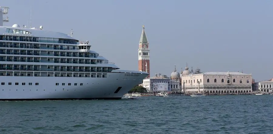 Venezia, Camera approva decreto Grandi navi tra le critiche