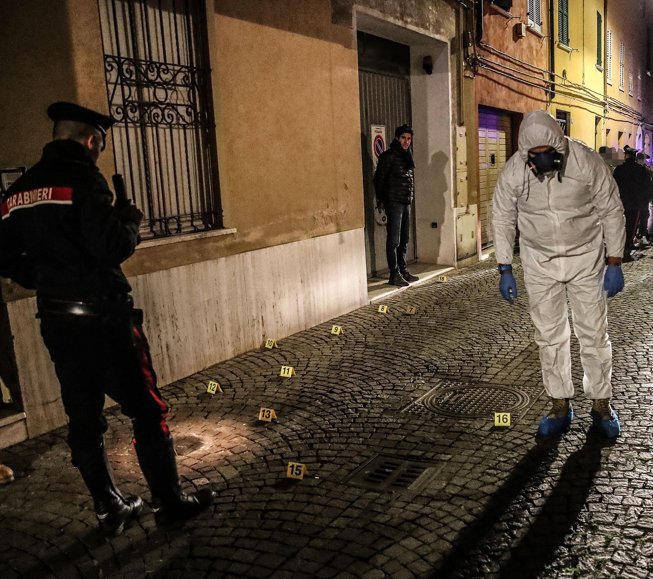 Omicidio Pesaro L Altra Tesi Marcello Bruzzese Non Voleva Uscire Dalla Protezione