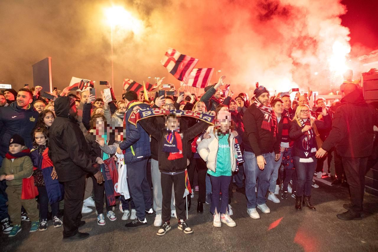 Calano i tifosi del Bologna Football Club quasi al 15%: «C'è mancanza di  stimoli»