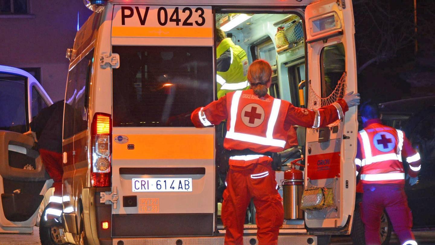 Camerino Il Bimbo Ha Fretta Di Nascere Parto In Ambulanza