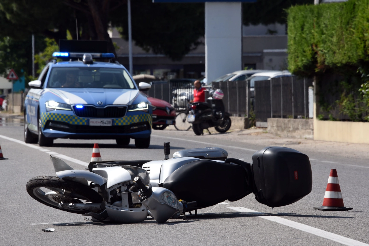 Incidente a Rimini: gravi un uomo e una donna (foto Migliorini)