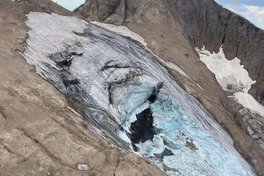 Crollo sulla Marmolada: morti e dispersi