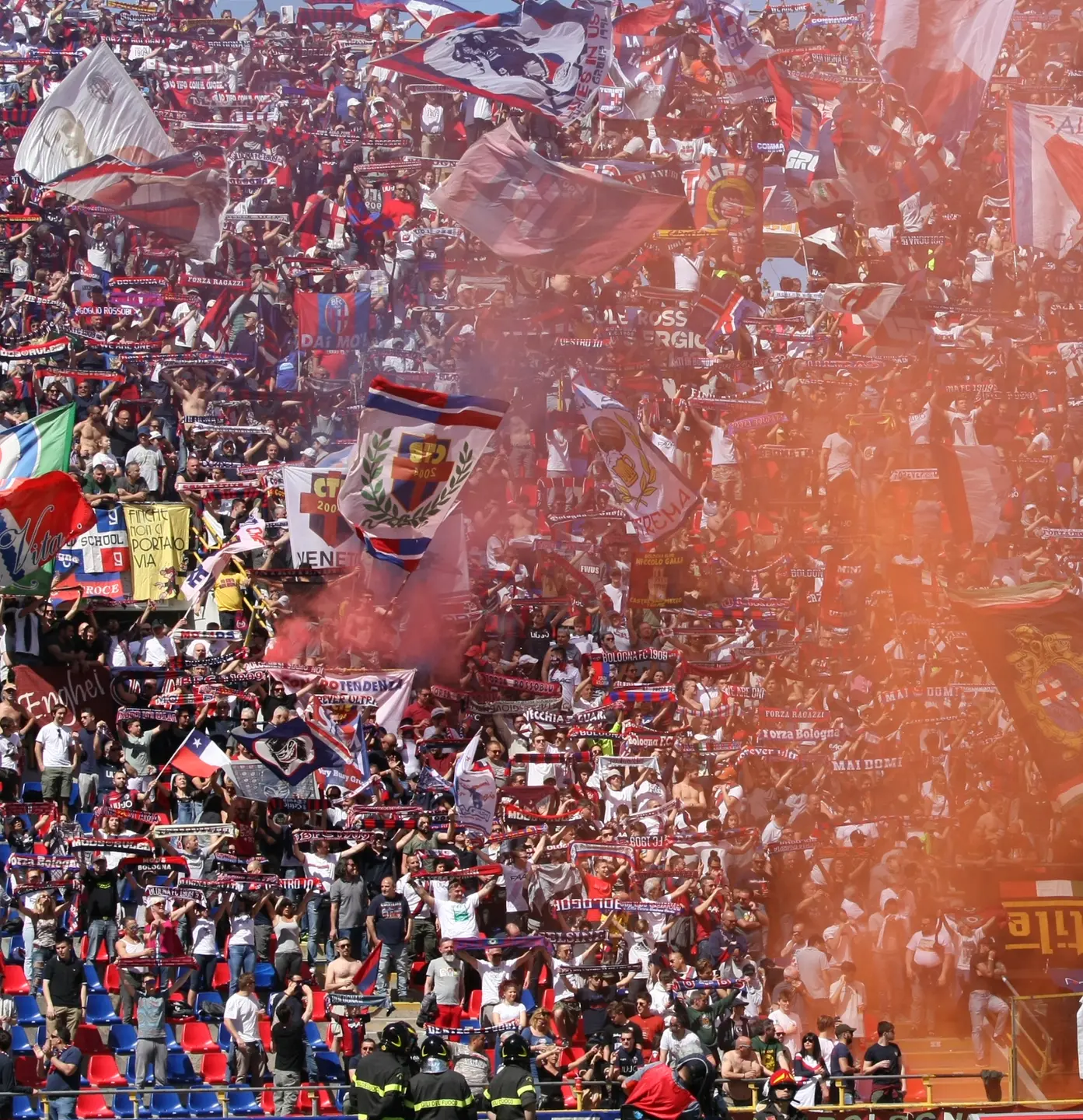 Bologna-Napoli scontri, patteggiano quattro ultras