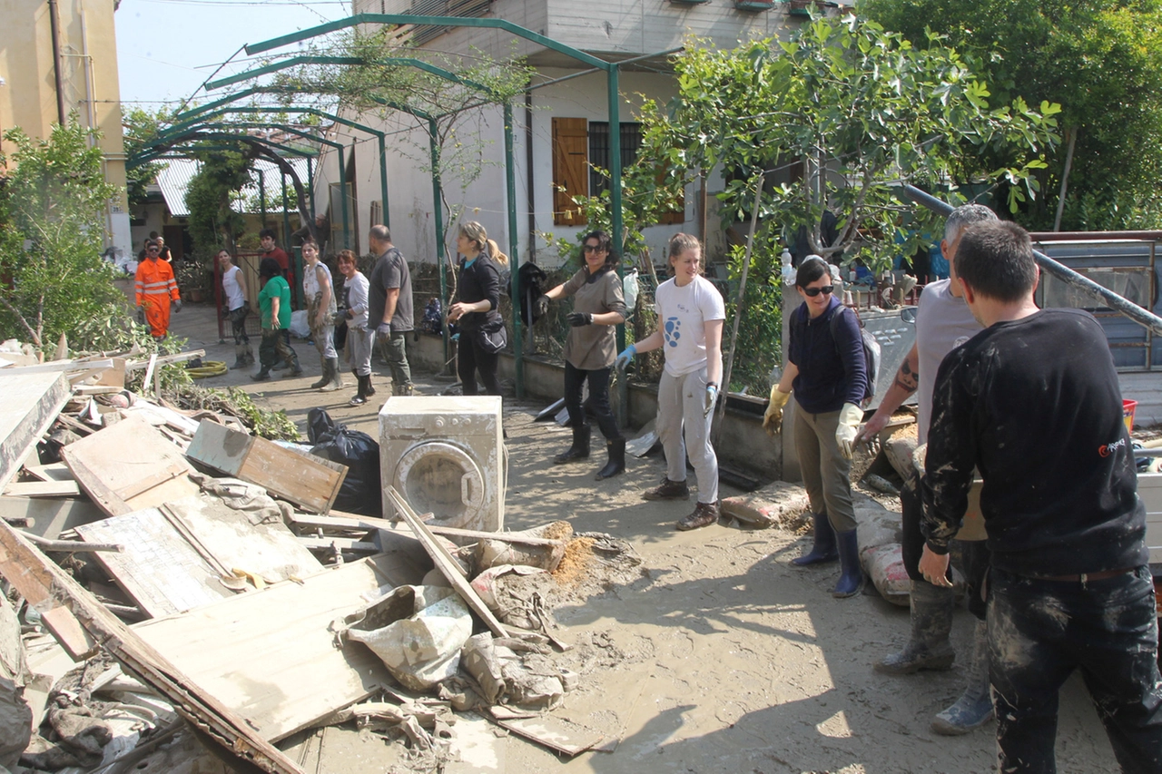 I conti dell'alluvione: in cinque mesi solo 101 famiglie hanno ricevuto tutti i 5mila euro di Cis