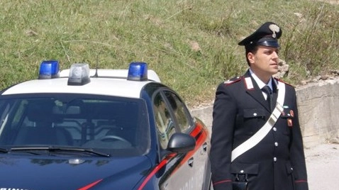 Un posto di blocco dei carabinieri (foto repertorio)