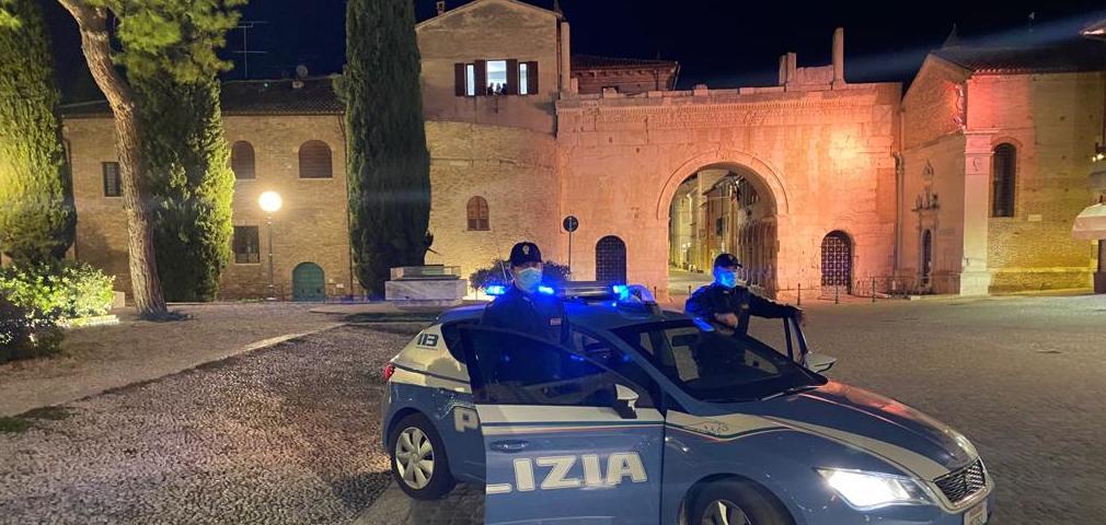 Litiga Con La Moglie A Como E Cammina Fino A Fano