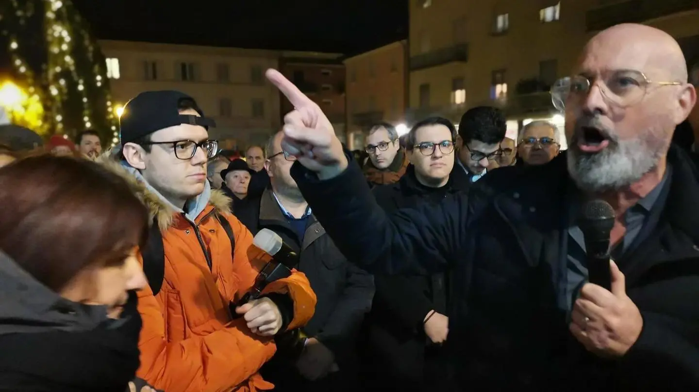 Elezioni Emilia Romagna, Bonaccini attacca Borgonzoni: "Da noi proposte, da lei silenzio"