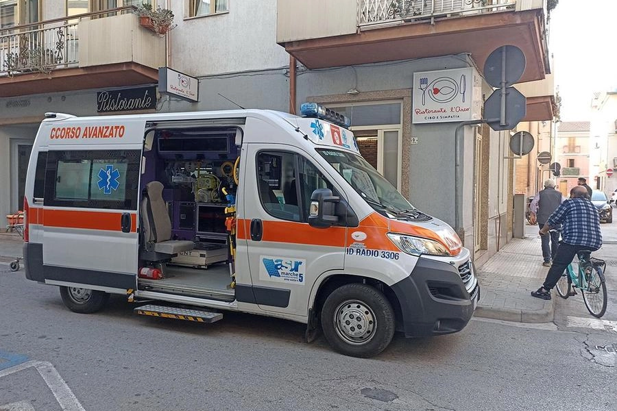 L'ambulanza sul posto