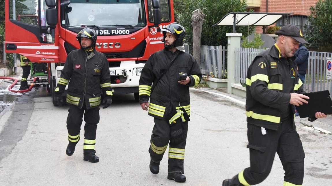 Raggiunta la soglia: Ma non c'è allarme. Livelli non superati. Da capire  l'origine