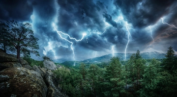 Meteo Emilia Romagna: temporali in Appennino e allerta gialla, ecco dove