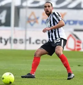 Ascoli Ternana 2-1: Bucchi brinda a Ferragosto