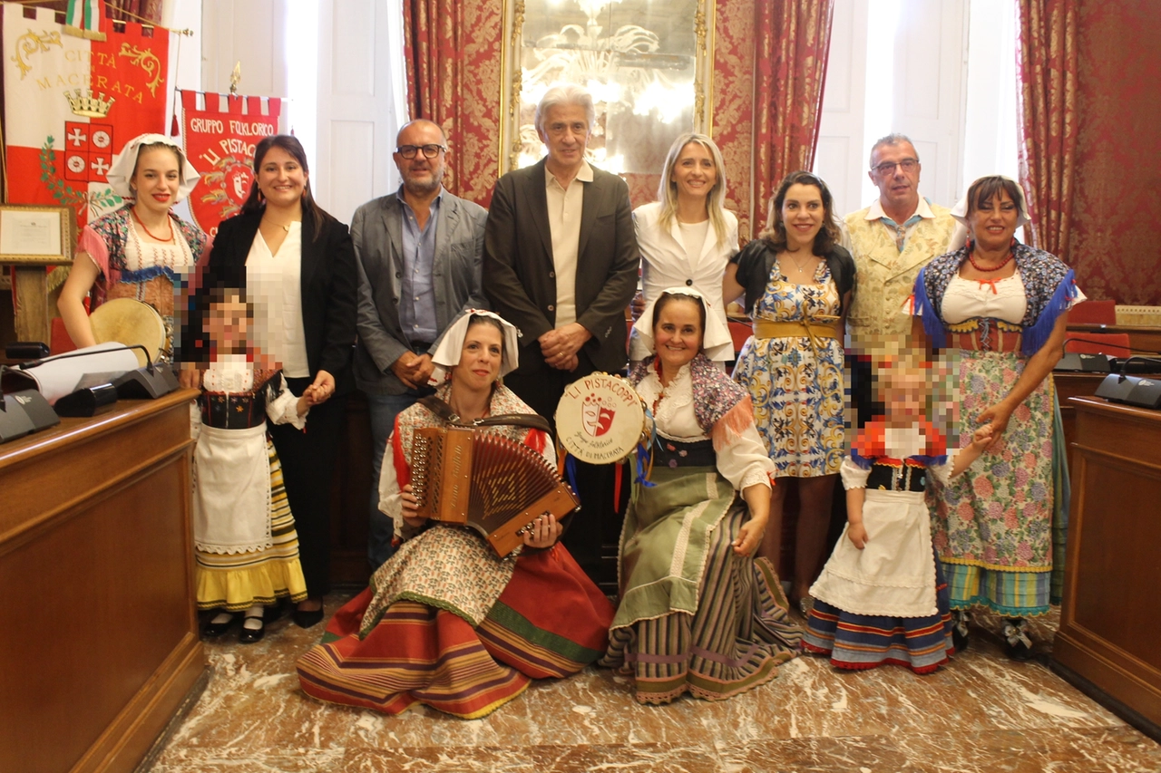 Il festival del Folklore a Macerata