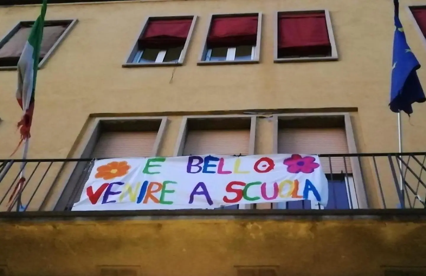 Covid e scuole superiori a Bologna: prove tecniche di riapertura