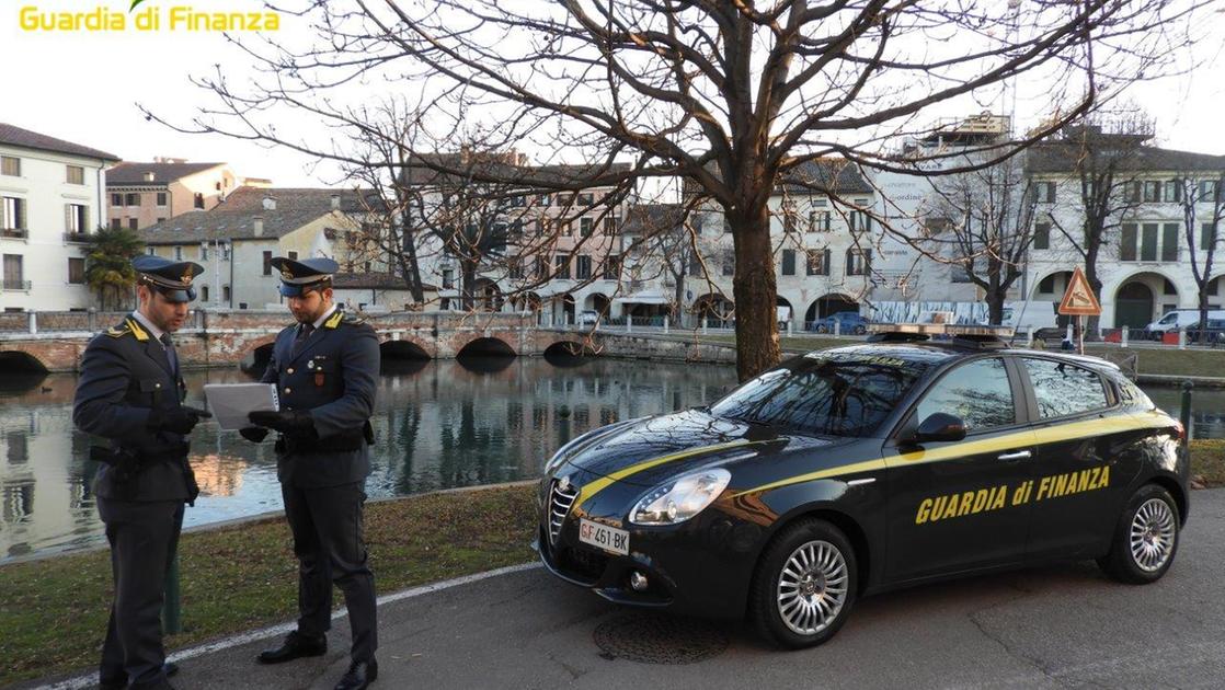 Treviso, fanno sparire 2,5 milioni e falsificano la contabilità: quattro  denunce per bancarotta e autoriciclaggio