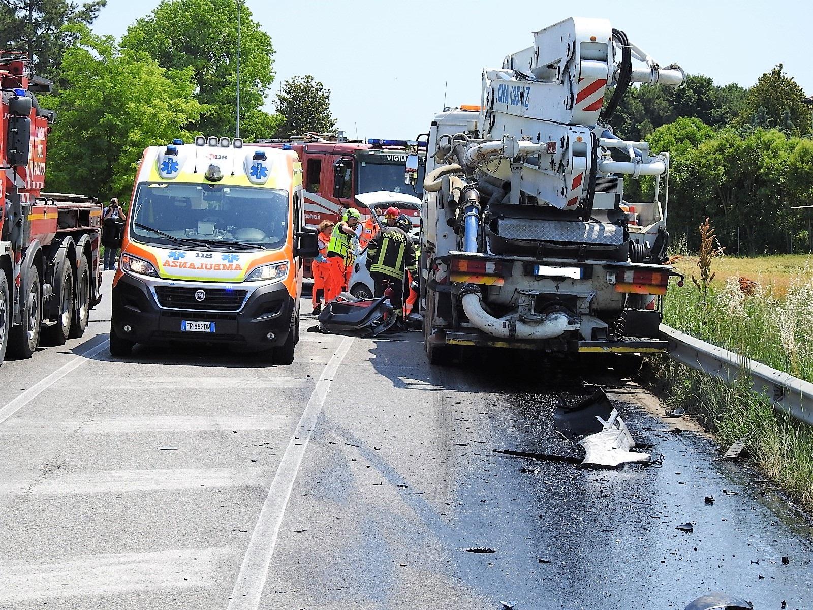 Incidente Adriatica Oggi, Gravissimo Un Ragazzo Di 20 Anni / FOTO