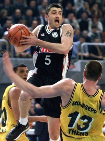 Eurolega, Sasha Danilovic a Bologna per il match Virtus Partizan Belgrado